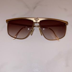 Lauren Biagiotti sunglasses